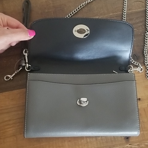 Coach Python Chain Crossbody NWT - Picture 5 of 7